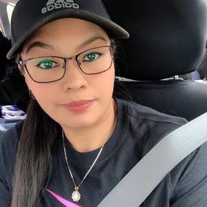 Meet your Posher, Mely